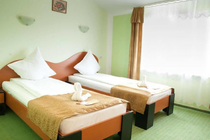 Guest house Delia 3*