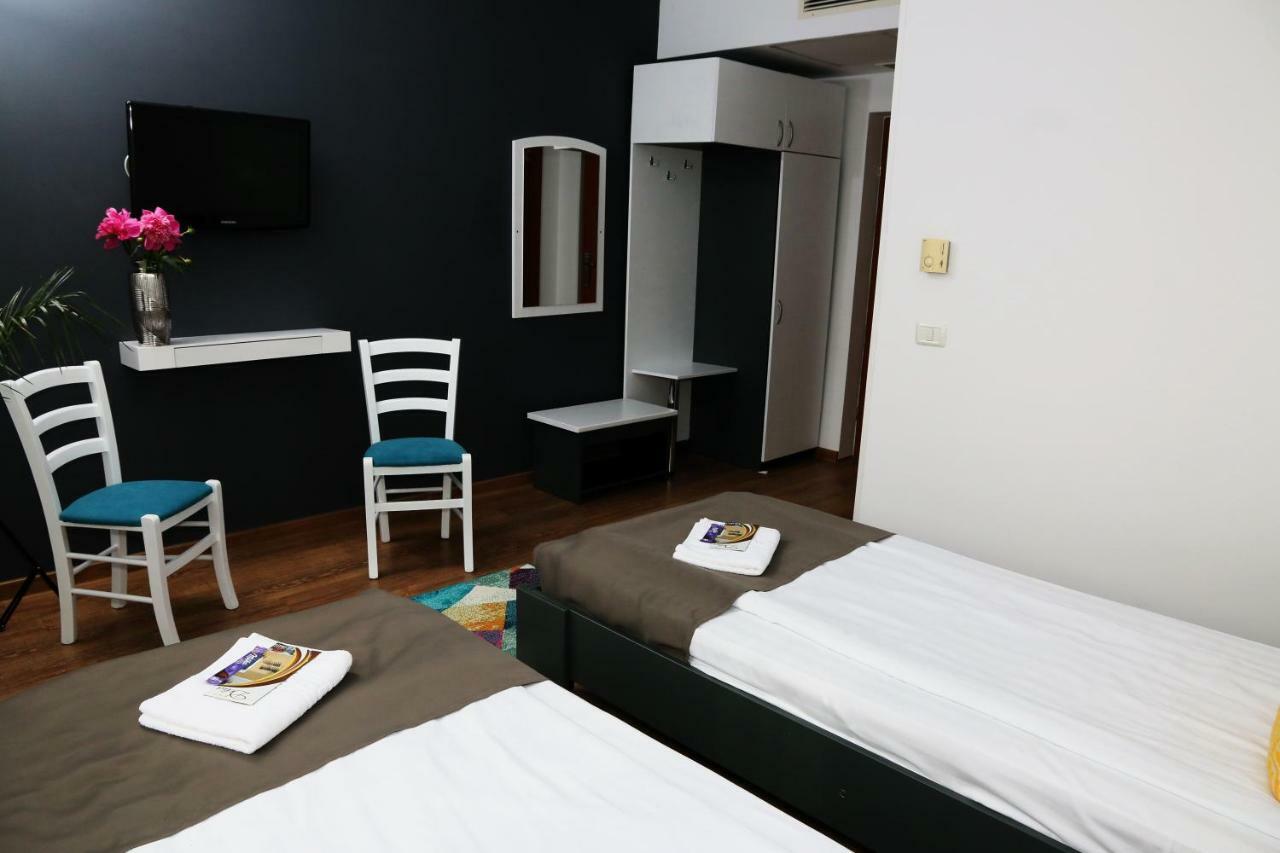 Delia 3* Timisoara